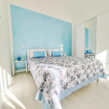 San Domenico House *