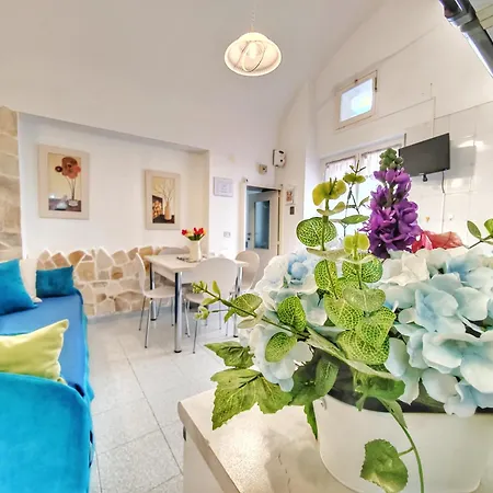 San Domenico House