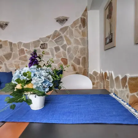 San Domenico House *