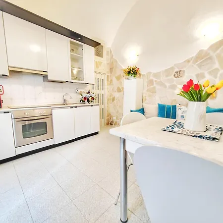 San Domenico House * Monopoli