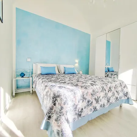 San Domenico House Monopoli
